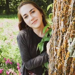 Meet your Posher, Dana